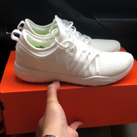 Nike Shoes - Picture 3 of 5